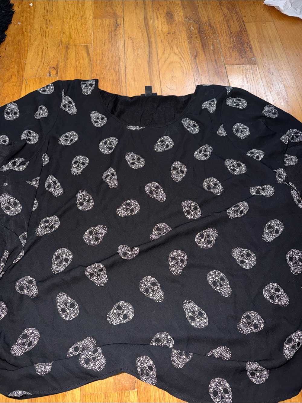 torrid Black Short-Sleeve Shirt with Silver Skull Print